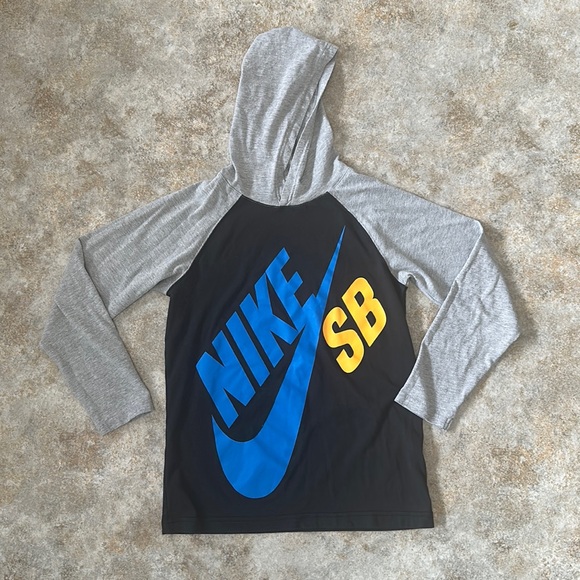 Nike Boys Hooded Long Sleeve - Picture 1 of 5